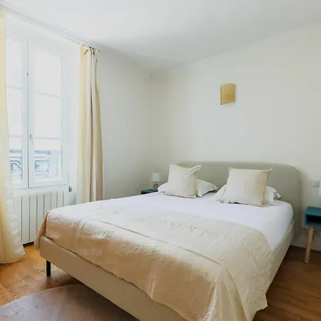 Daire Modern - 2br- 4p - Champ-de-mars